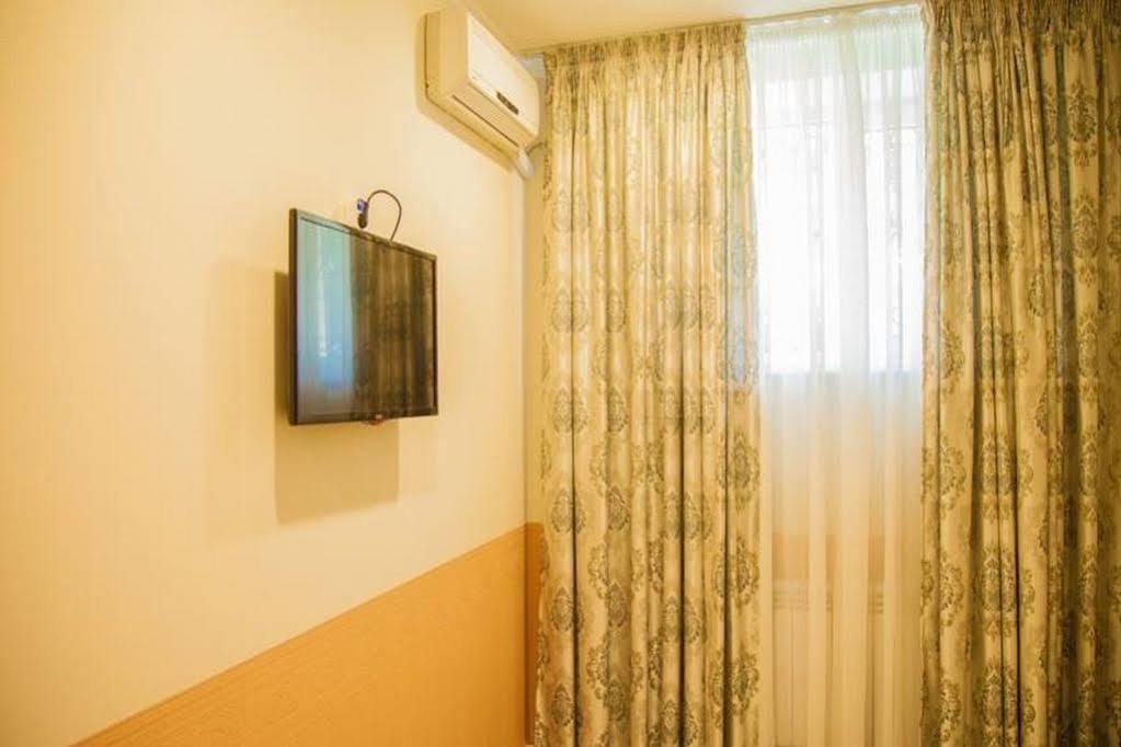 Mildom Express Hotel Almaty Exterior foto
